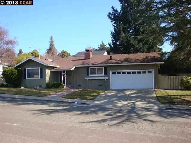 4517 Meadowbrook Dr, Richmond, CA 94803-2053