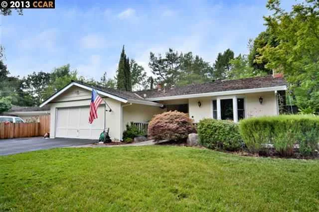 27 Leonard Ct, Danville, CA 94526-1911