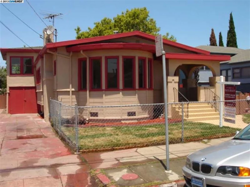 2249 65th Ave., Oakland, CA 94605-1902