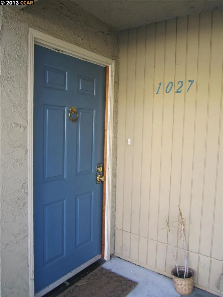 1027 Imperial Pl, Hayward, CA 94541-4034
