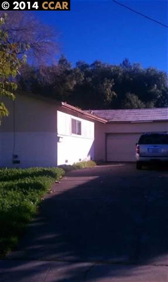 2946 Clearland Cir, Bay Point, CA 94565-3243