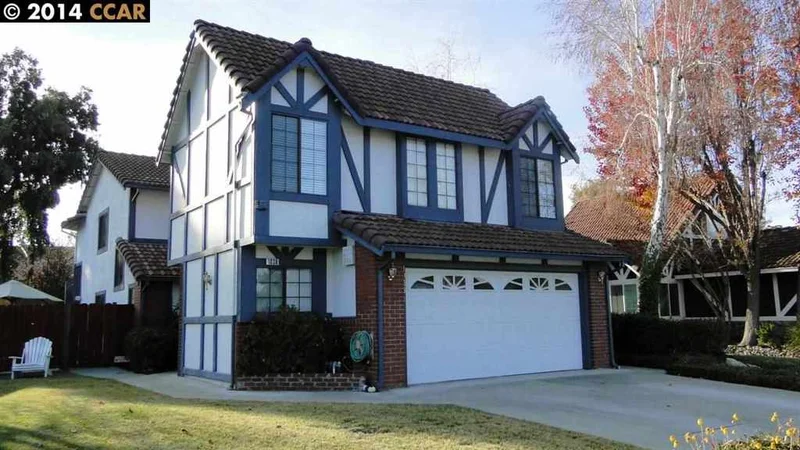 1038 Larkspur Dr, Livermore, CA 94551-1426