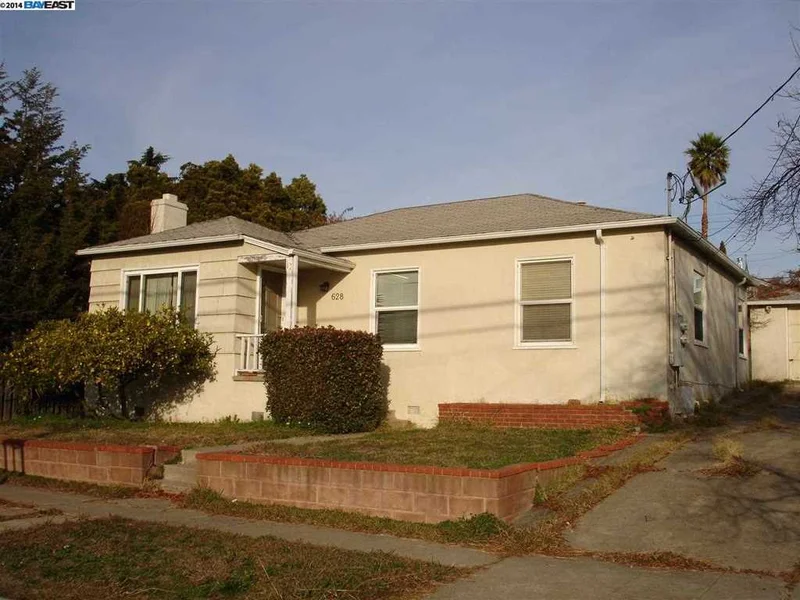 628 Elm Street, El Cerrito, CA 94530-3121