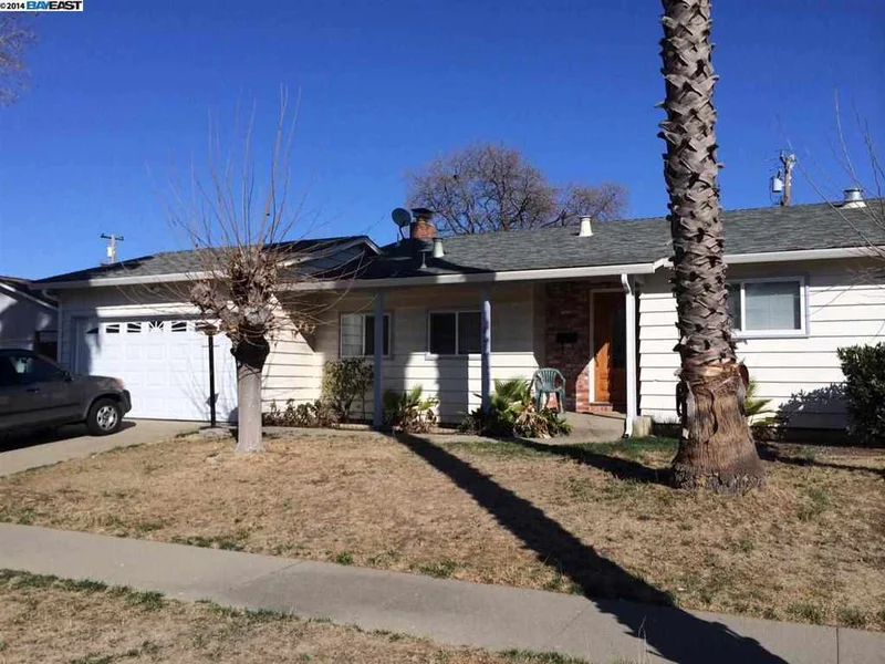 4255 Wilson Ln, Concord, CA 94521-1260