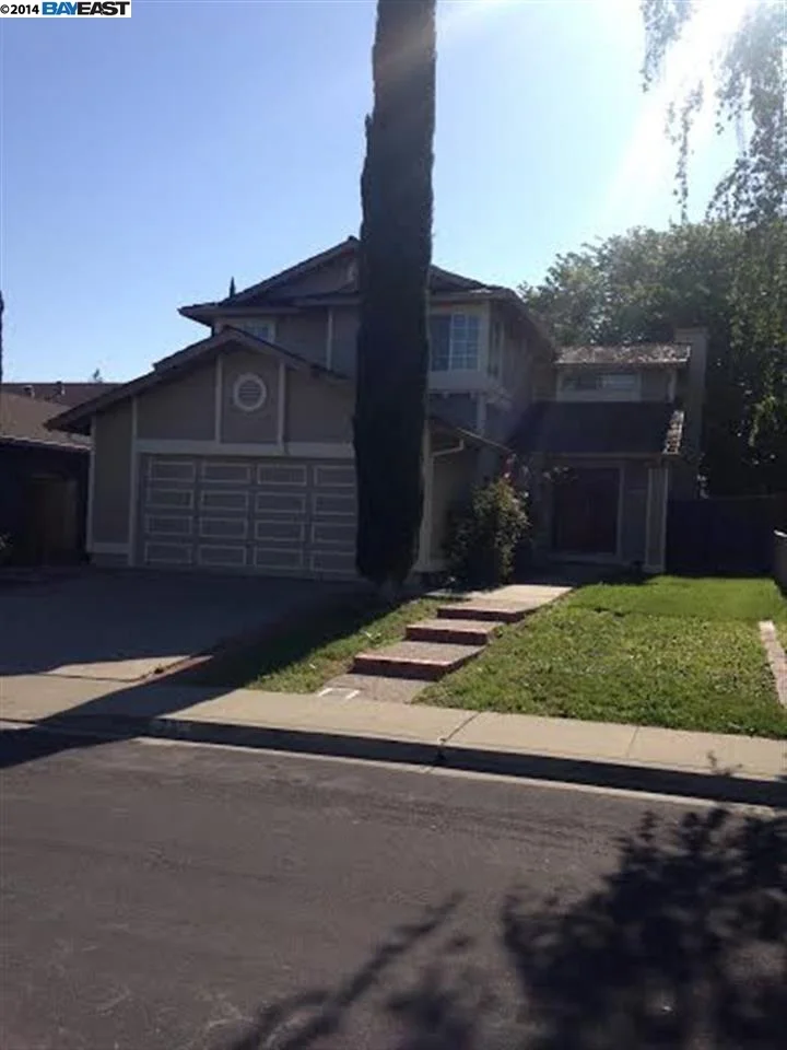 23 Lawnview Ct, Pittsburg, CA 94565