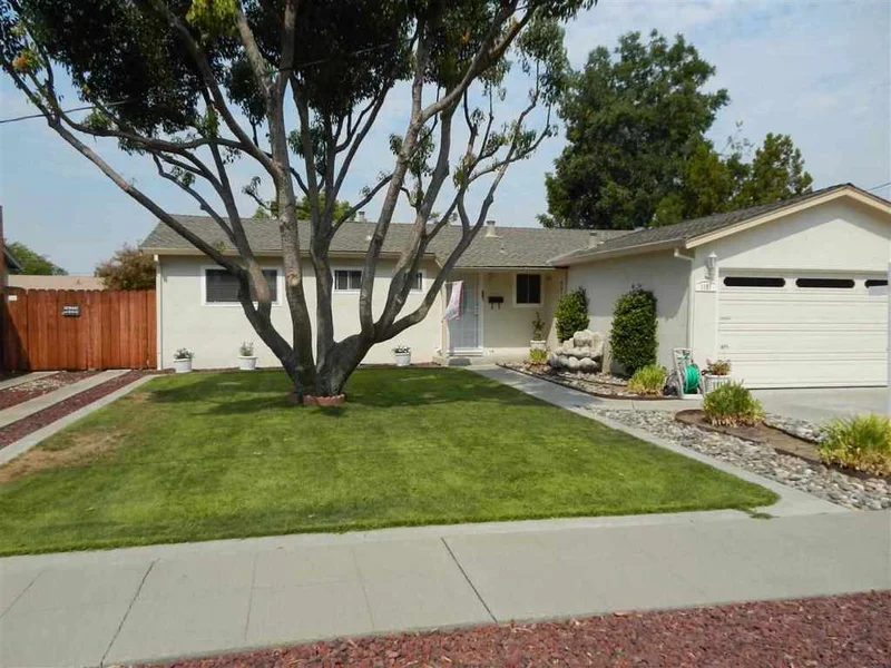 1181 Rincon Ave, Livermore, CA 94551-1913