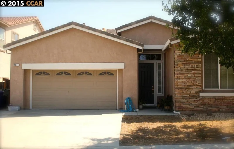 1046 Santa Lucia Dr, Pittsburg, CA 94565-7613