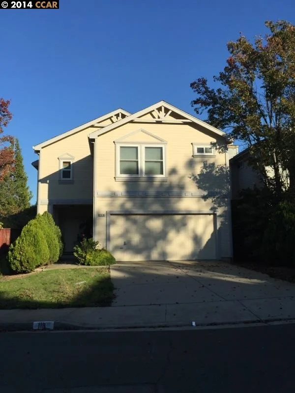 119 Bridgeview Ct, Crockett, CA 94525-1058