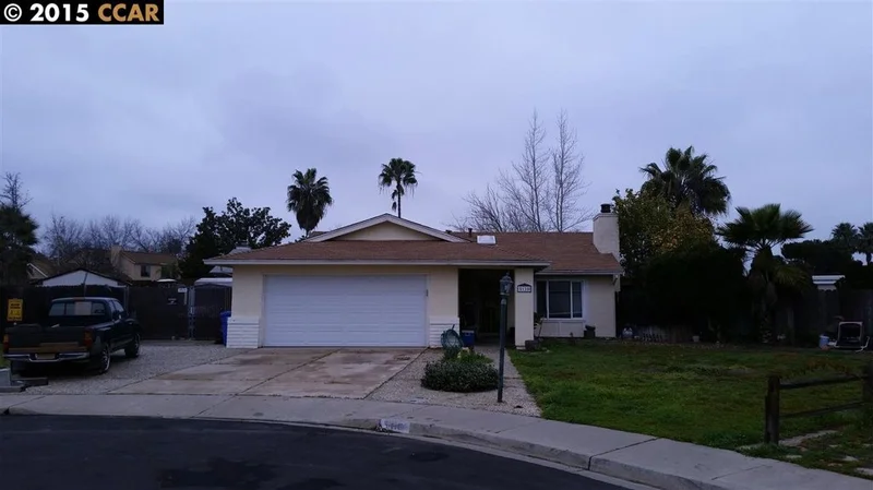 5110 Fernwood Ct, Oakley, CA 94561-1651