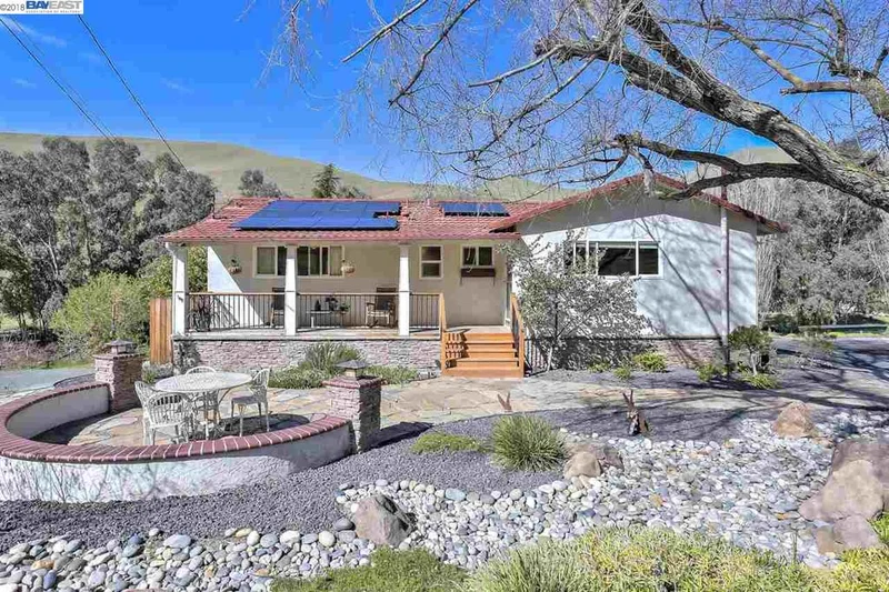 5116 Collier Canyon Rd., Livermore, CA 94551