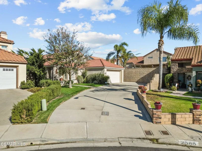 2588 Lowell Court, Simi Valley, CA 93065