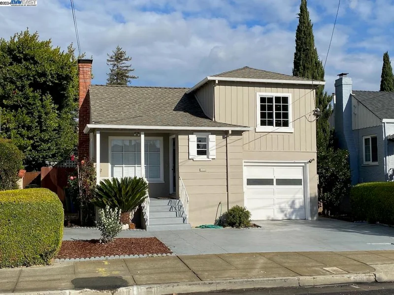 520 Pershing Dr, San Leandro, CA 94577