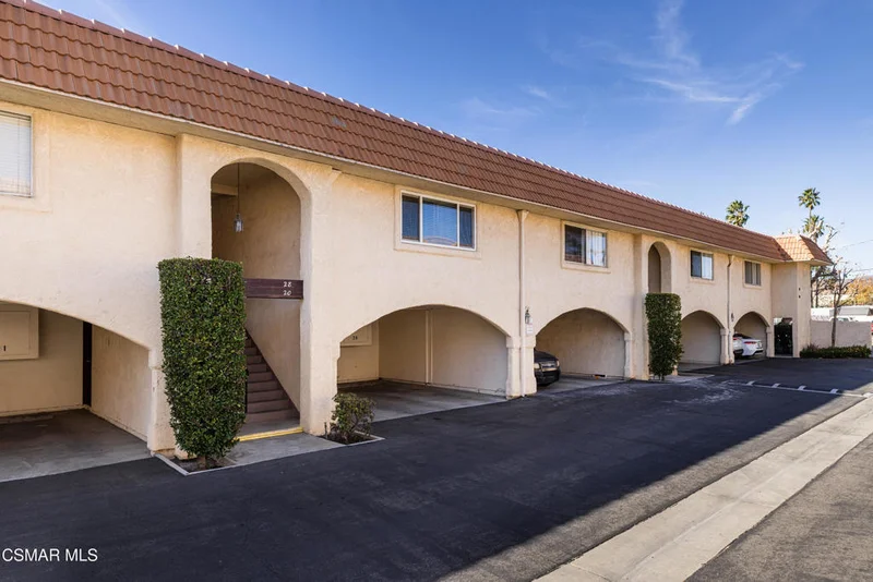 1246 Patricia Avenue 28, Simi Valley, CA 93065