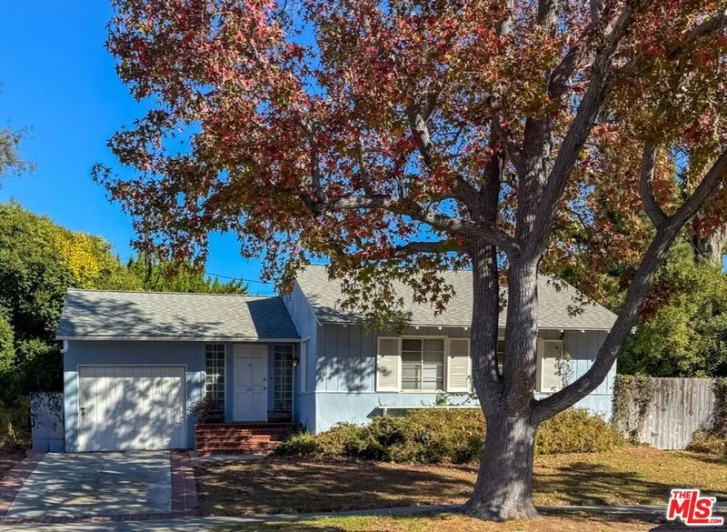 5511 W 78th Street, Los Angeles, CA 90045