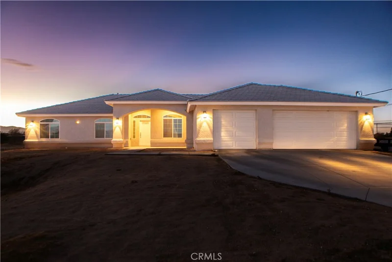 10412 9th Avenue, Hesperia, CA 92345