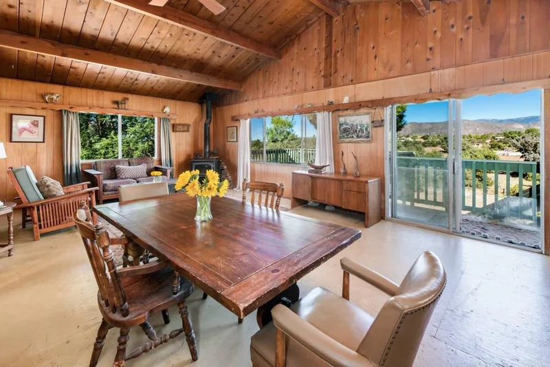 19010 Paradise Mountain Road, Valley Center, CA 92082