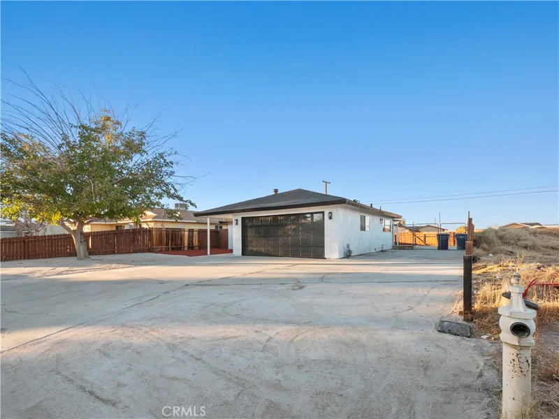 7737 Dogbane Avenue, California City, CA 93505