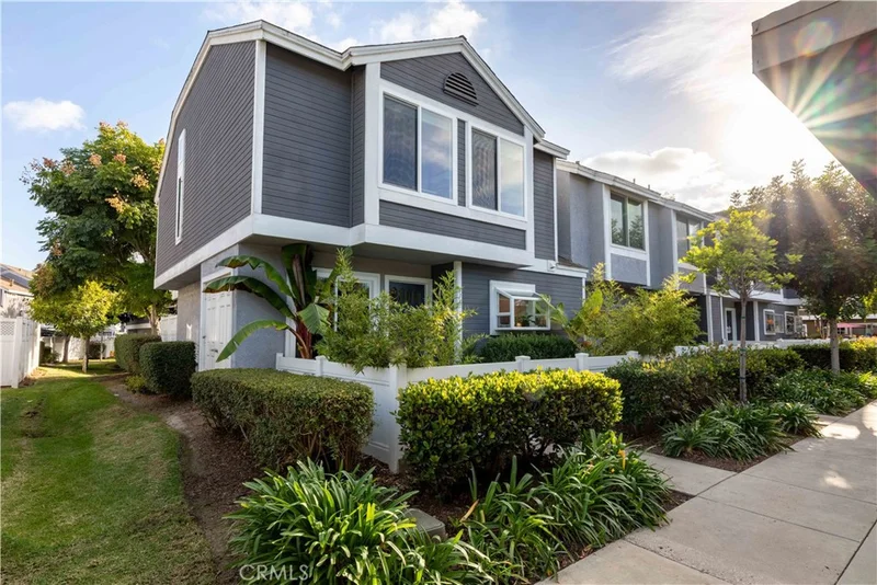 115 Briarwood Lane 109, Aliso Viejo, CA 92656