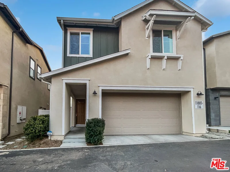 11881 Terra Vista Way 116, Sylmar, CA 91342