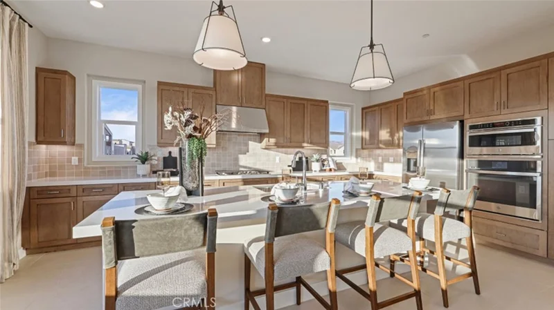 225 Proctor, Irvine, CA 92618