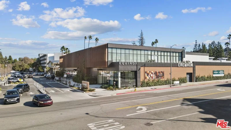 4542 Coldwater Canyon Avenue 4, Studio City, CA 91604