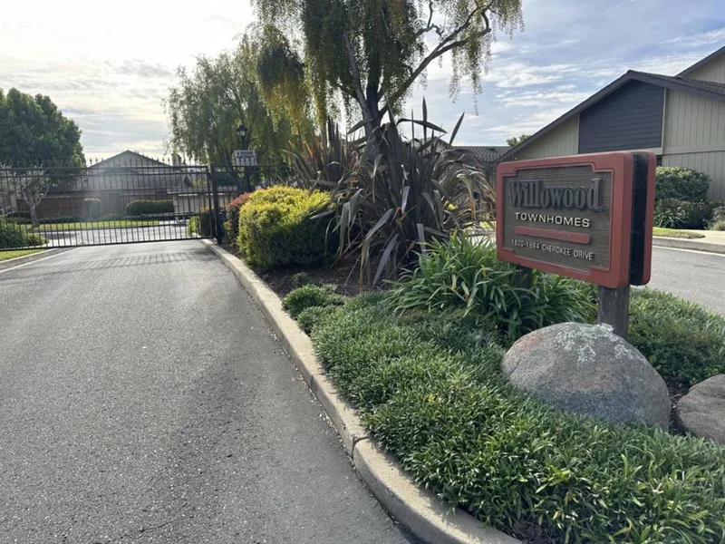 1856 Cherokee Drive 3, Salinas, CA 93906