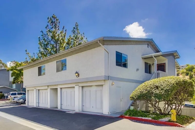 4249 Mesa Vista Way 4, Oceanside, CA 92057