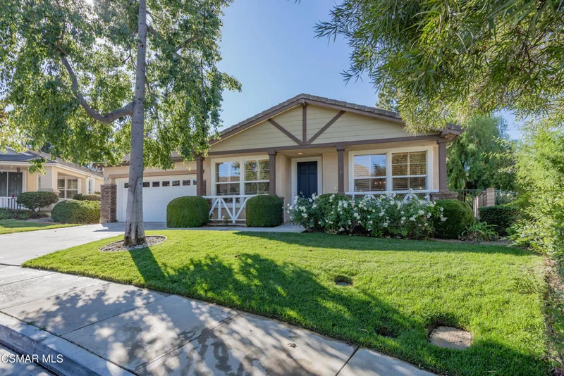 911 Red Pine Drive, Simi Valley, CA 93065