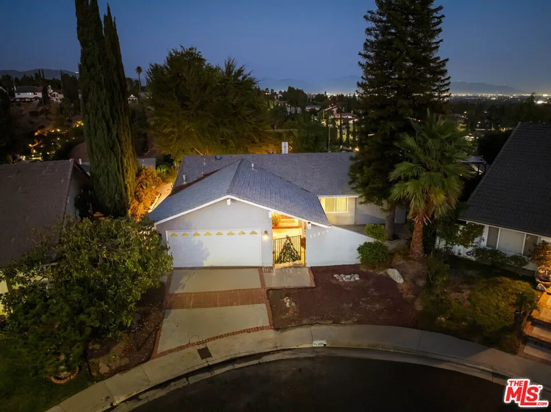 11434 Edenberg Avenue, Porter Ranch, CA 91326