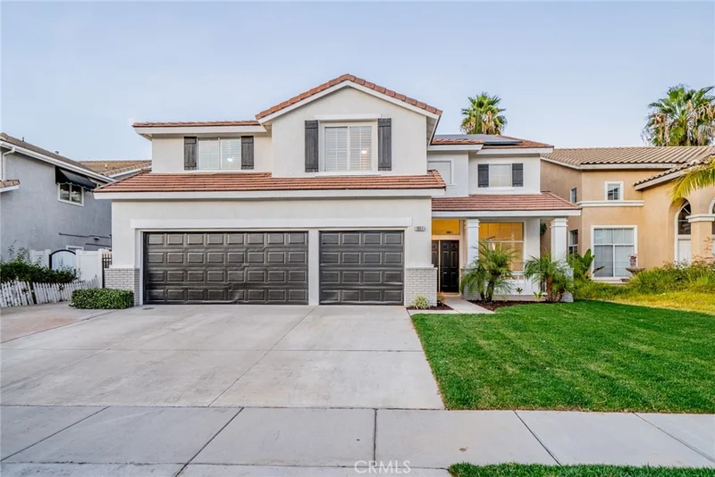 1051 Mountain Grove Lane, Corona, CA 92881