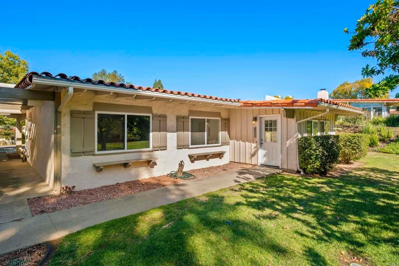 12417 Rios Road, San Diego, CA 92128