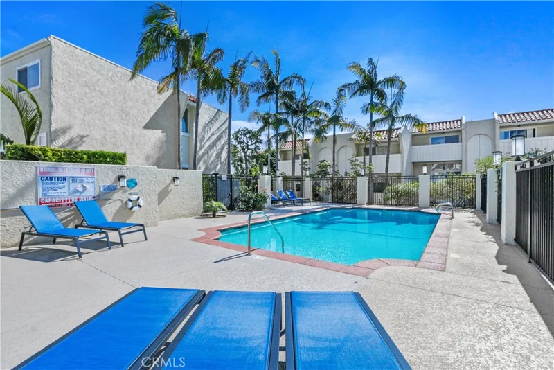 431 2nd Street, Hermosa Beach, CA 90254