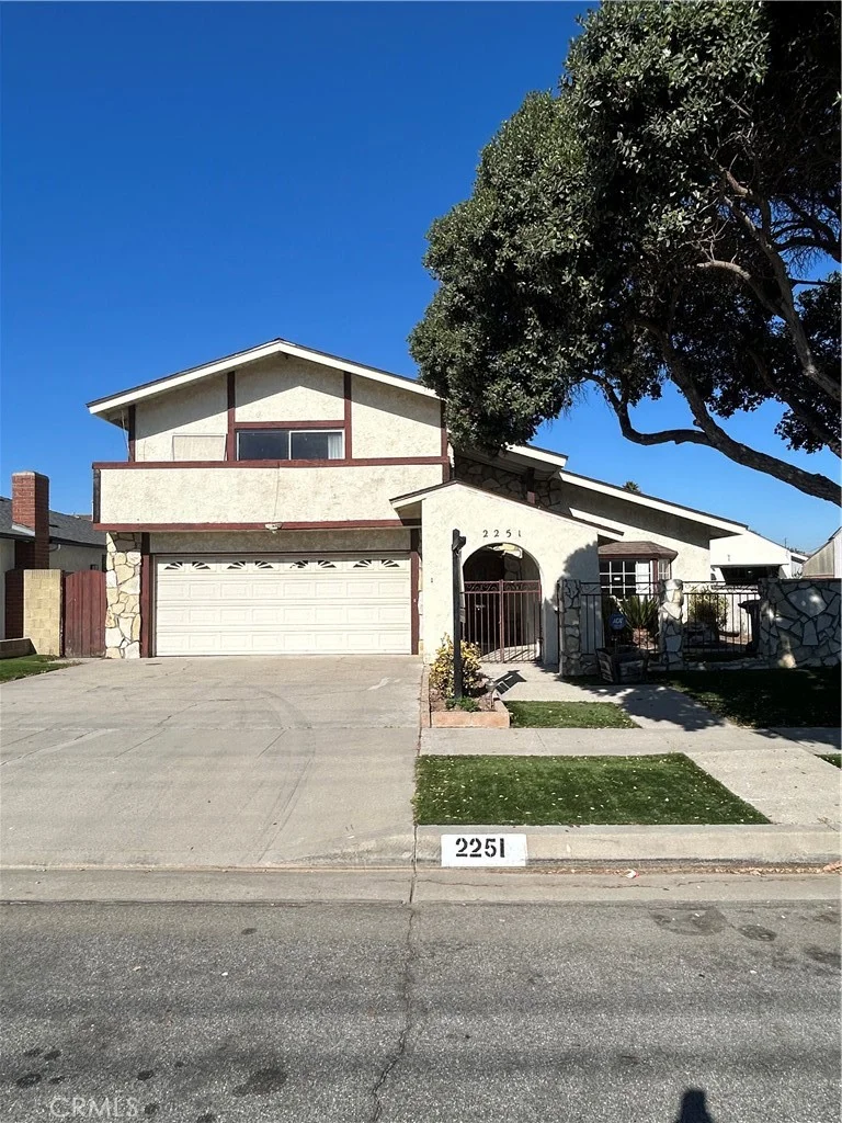 2251 W 233rd Street, Torrance, CA 90501