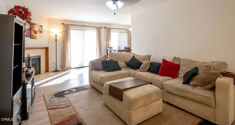 424 Oak Street 139, Glendale, CA 91204