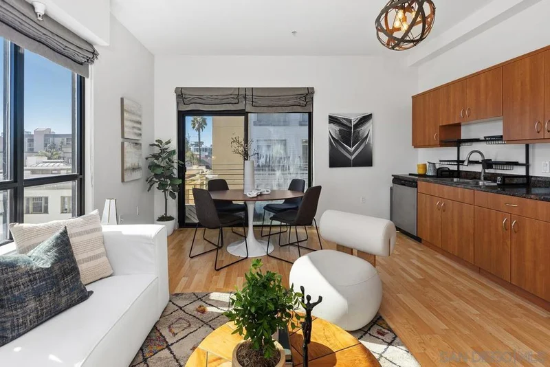 889 Date St. 447, San Diego, CA 92101