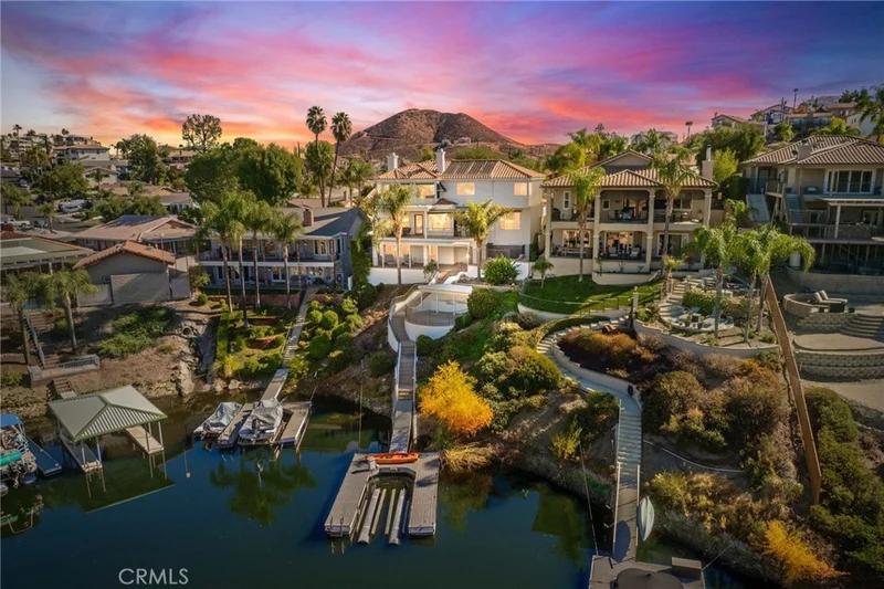 22606 San Joaquin Drive W, Canyon Lake, CA 92587