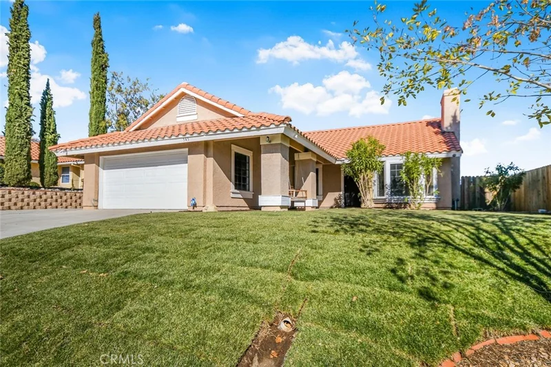 545 Rainbow, Palmdale, CA 93551