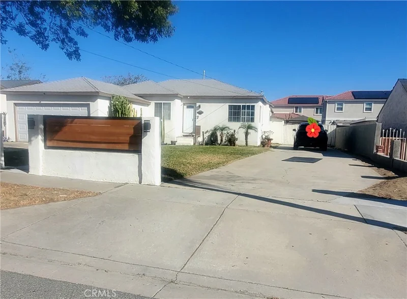 7737 Aspen Avenue, Fontana, CA 92336