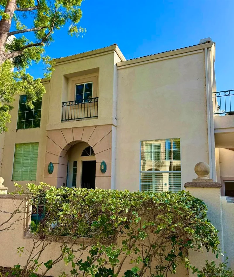 5115 Renaissance Ave. A, San Diego, CA 92122