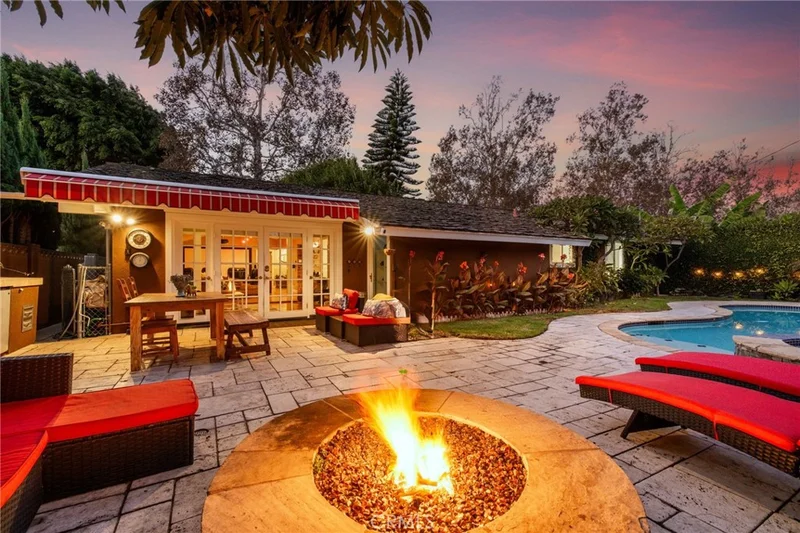 11282 Martha Ann Drive, Rossmoor, CA 90720