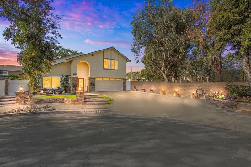 11525 Java Street, Cypress, CA 90630