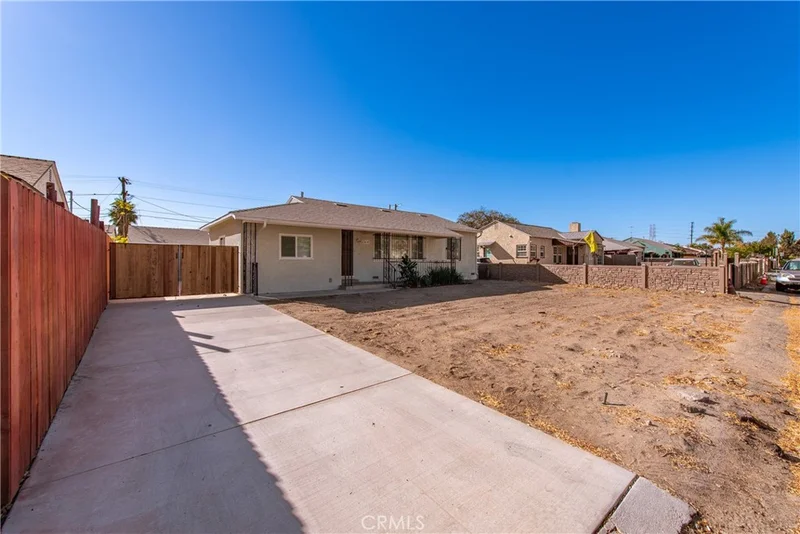 8845 Morehart Avenue, Sun Valley, CA 91352