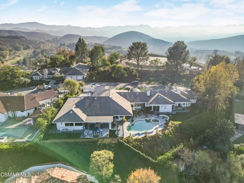 4609 Sunnyhill Street, Westlake Village, CA 91362