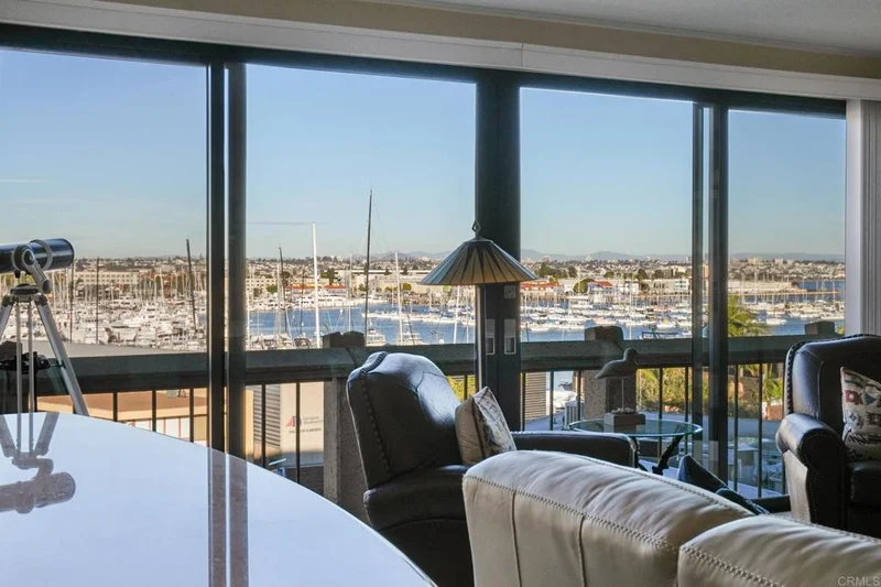 1150 Anchorage Lane 516, San Diego, CA 92106