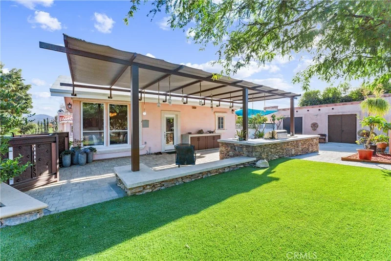 11431 Clybourn Avenue, Lakeview Terrace, CA 91342