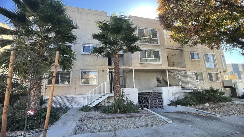 116 W Maple Street 32, Glendale, CA 91204