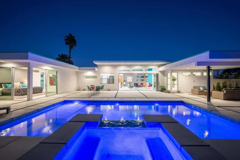 2705 N Biskra Road, Palm Springs, CA 92262
