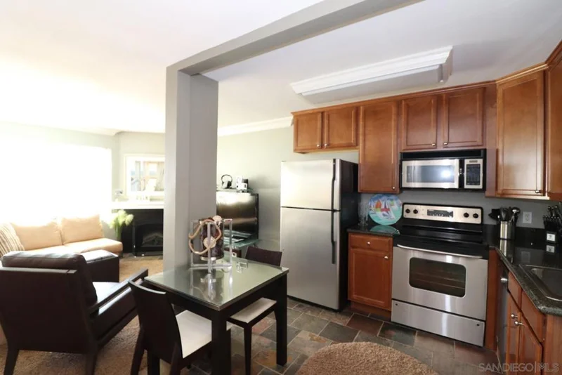 860 Turquoise St 328, San Diego, CA 92109