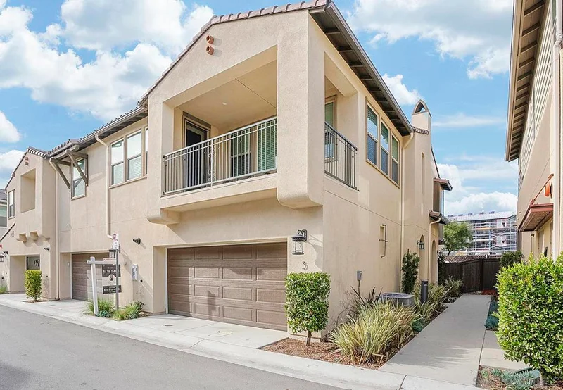 1165 Calle Oroblanco 2, Chula Vista, CA 91913