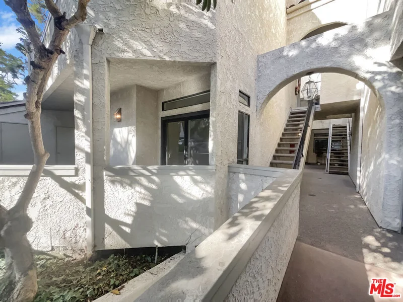 5145 Tortuga Drive 101, Huntington Beach, CA 92649